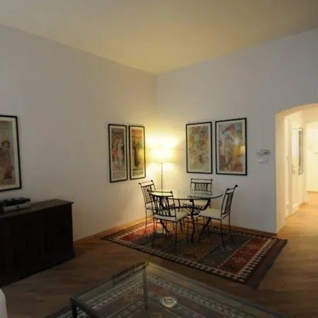 Апартаменты Pvh Charming Flats Odboru Прага