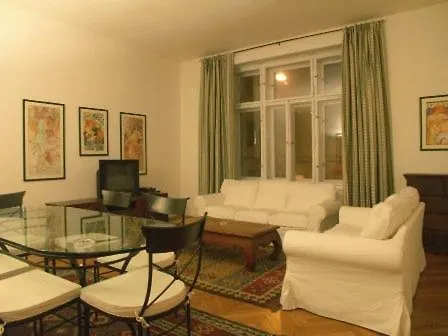 Pvh Charming Flats Odboru Апартаменты Прага