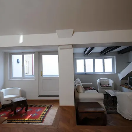 Pvh Charming Flats Odboru Апартаменты