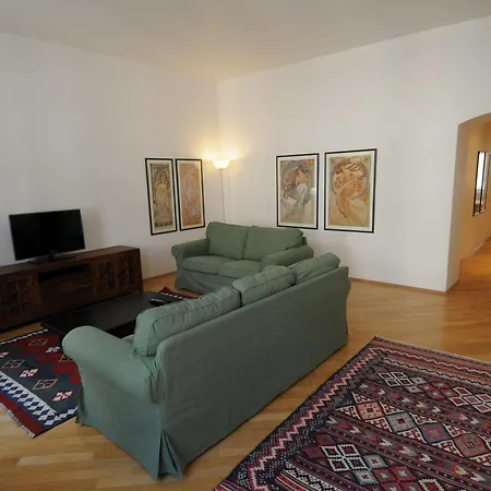 Апартаменты Pvh Charming Flats Odboru