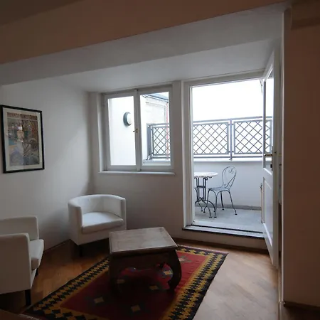 Апартаменты Pvh Charming Flats Odboru *