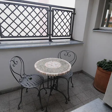 Pvh Charming Flats Odboru Апартаменты Прага